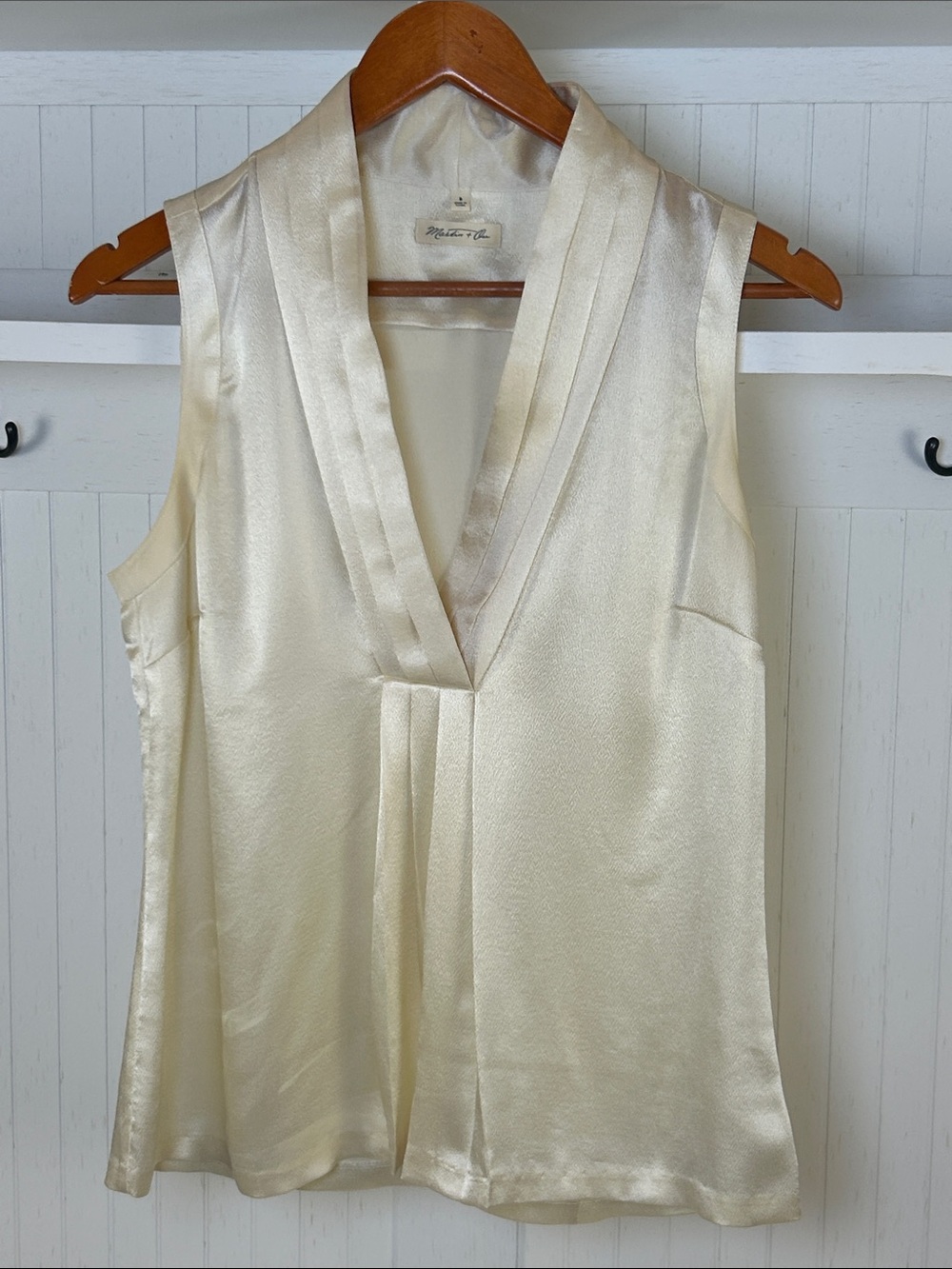 Martin + Osa 100% Silk Ivory Sleeveless Blouse